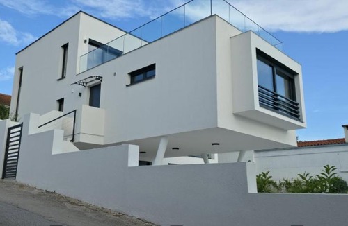 Necujam Apartment | Beautiful, modern villa Hilla on the stunning island of Šolta