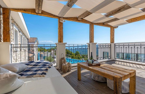 Bribir Villa | Beautiful private villa for 10 guests with A/C, WIFI, private pool, TV and terrace