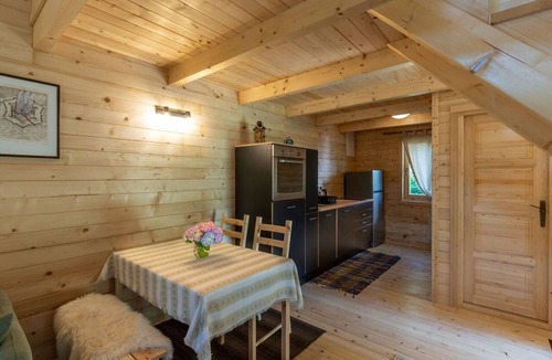 Karlovac House | Beautiful private villa for 4 guests with A/C, WIFI, TV, terrace and pets allowed