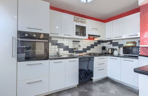 Jadreski House | Beautiful private villa for 7 people with A/C, private pool, WIFI, TV, terrace and panoramic view