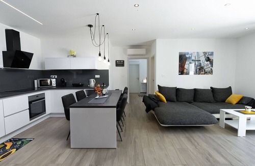 Stanisovi House | Beautiful private villa for 4 people with A/C, WIFI, private pool, TV and terrace