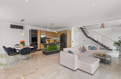 Bregi Villa | Beautiful private villa for 10 guests with hot tub, WIFI, private pool, A/C, TV and terrace