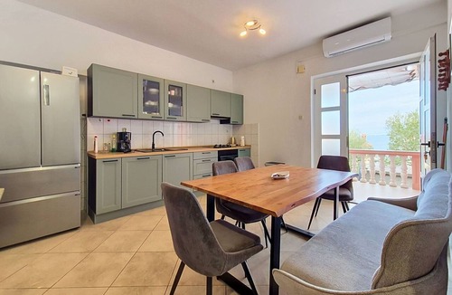 Kali House | Beautiful private villa for 10 guests with A/C, WIFI, TV, terrace and pets allowed