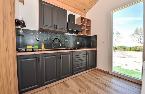 Korlat House | Beautiful private villa for 8 guests with WIFI, A/C, private pool, TV, terrace and panoramic view