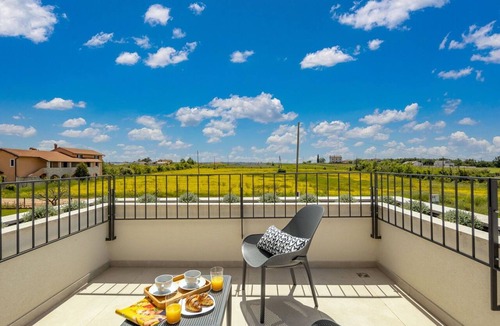 Brtonigla Villa | Beautiful private villa with hot tub, A/C, WIFI, private pool, TV, terrace and pets allowed