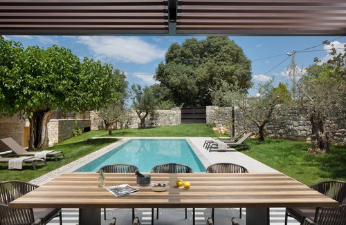Kirmenjak Villa | Beautiful renovated villa with access to private swimming pool
