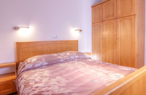 Brda Apartment | Beautiful Apartment in Vipolže with Swimming Pool