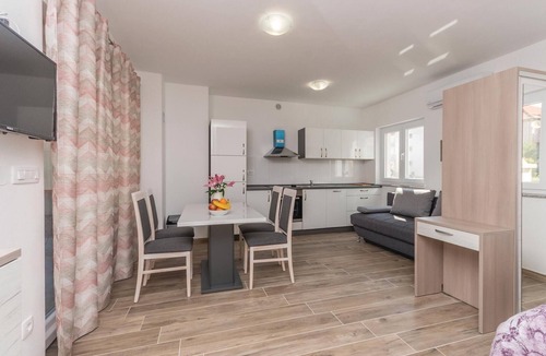 Biograd na Moru Apartment | Beautiful studio in Biograd with WiFi
