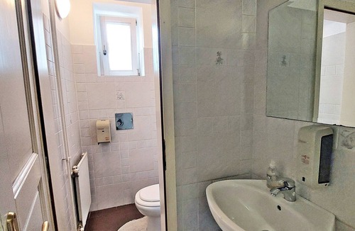Ljubljana Villa | Beautiful Vila in Rožna dolina, fully renovated rooms