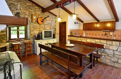 Cepljani House | Beautiful villa for 4 people with WIFI, hot tub, private pool, A/C, TV and terrace