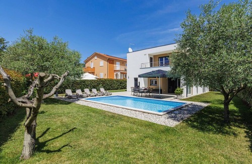 Fiorini House | Beautiful villa for 5 people with private pool, WIFI, A/C, TV and terrace