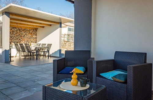 Sveti Petar u Sumi House | Beautiful villa for 6 guests with private pool, WIFI, A/C, TV and terrace