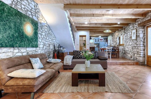 Puntera House | Beautiful villa for 6 guests with internet, private pool, TV, terrace and pets allowed