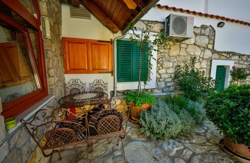 Cista Velika House | Beautiful villa for 8 people with A/C, private pool, WIFI, TV, terrace and parking