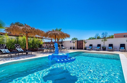 Zaton Villa | Beautiful Villa Karmen