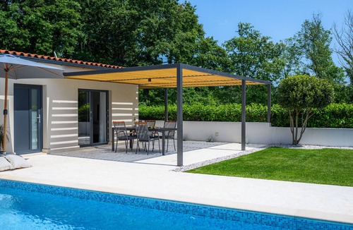 Susnjici Villa | Beautiful Villa Lakora with pool in Porec