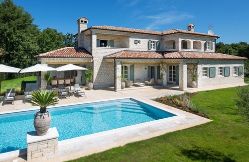 Korenici Villa | Beautiful Villa Nevia with Private Pool