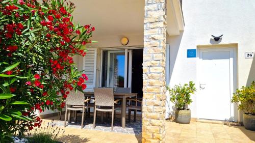 Buzinija Villa | Beautiful Villa Piccolo Paradiso in Novigrad