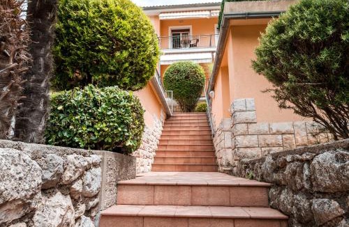 Obrs Bed & Breakfast | Bed and Breakfast Rooms Sandalj