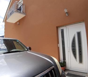 Municipality of Gracac House | Bedrooms Cerovac