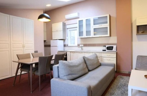 Stari Grad Apartment | Belgrade Center Apartment Nusiceva