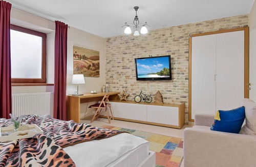 Brasov City Centre Apartment | Bella Studio near the Black Church Brasov