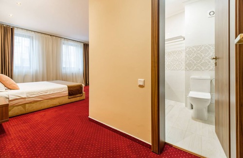Bucharest Hotel | Best accomodation at 800m to Bucharest Old Town