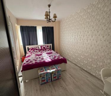Galati Apartment | Bright Family Escape in Galati 3 Room Apartment with 2 Bathrooms and Natural Light