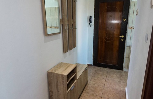 Sibiu Apartment | Bright & Fresh apartment for the traveler in you!
