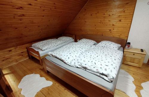 Slovenska Bistrica Apartment | Brunarica 6A - Pohorje - Trije Kralji - Pohodnistvo in gorsko kolesarstvo