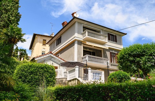 Opatija House | Bungalow with Sea View