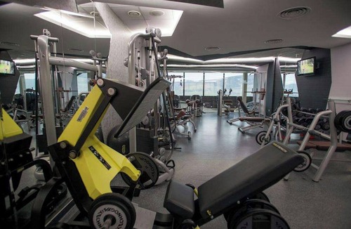 Tirgu Mures Hotel | Business V Hotel