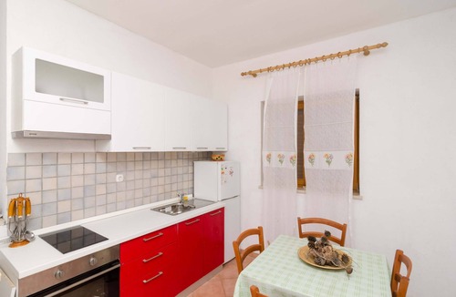 Saplunara Apartment | By the beach apartment * LIMUNI *