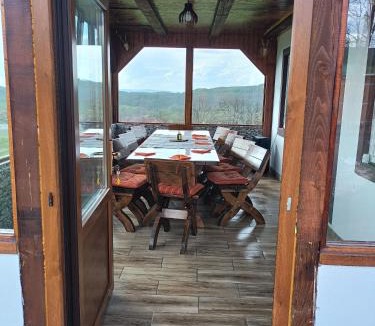 Hoghiz House | Cabana la gradina