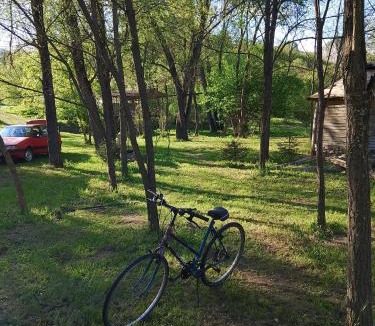 Donje Vardiste Other | Camping Dobrunvik