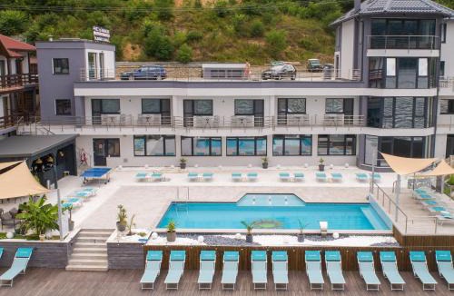 Eselnita House | CASA 9 - villa & spa