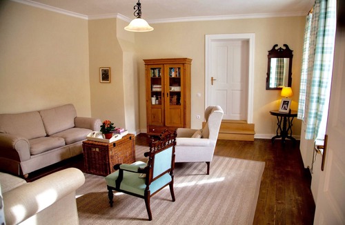 Sighisoara House | Casa Augustus (Two large bedroom flat) with view of the Clock Tower