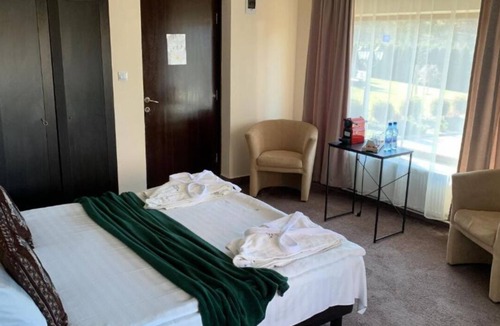 Bran Bed & Breakfast | Casa Bucegi - 1 Queen BR 4
