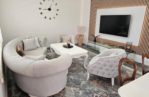 Kamen House | Casa Carmel
