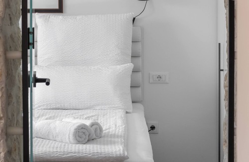 Vrpolje Bed & Breakfast | Casa Columba - 4 Star Design Boutique Hotel - Marco Polo Luxury Apartment