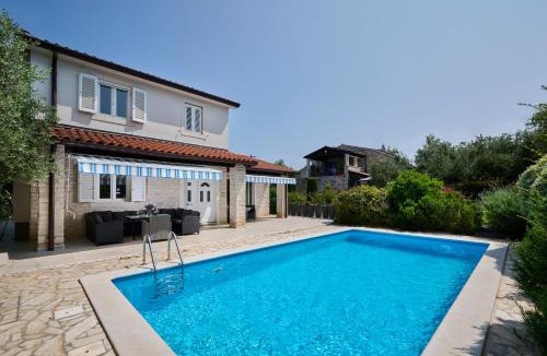 Radini Villa | Casa di Oliva
