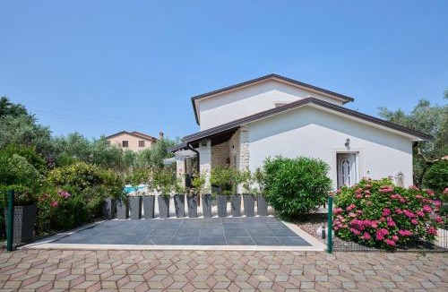 Radini Villa | Casa di Oliva