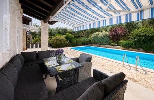 Radini Villa | Casa di Oliva