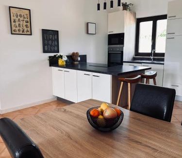 Brnobici House | Casa Lara