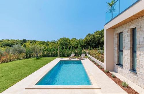 Kunj Villa | Casa Mayren Romantic Wellness Villa for Two