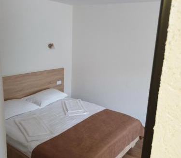 Lupeni House | Casa Patricia