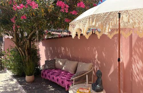 Mareda House | Casa Rosa