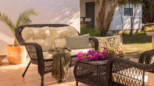 Veli Losinj House | Casa Tramonto I Peaceful Family House with garden, Veli Lošinj