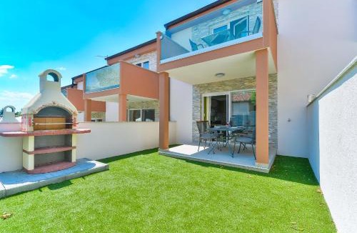 Starigrad Villa | Cascada villas by Adex Travel
