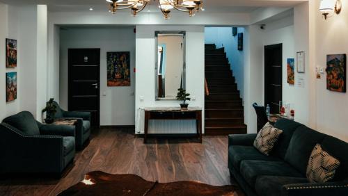 Azuga House | Chalet Belmont